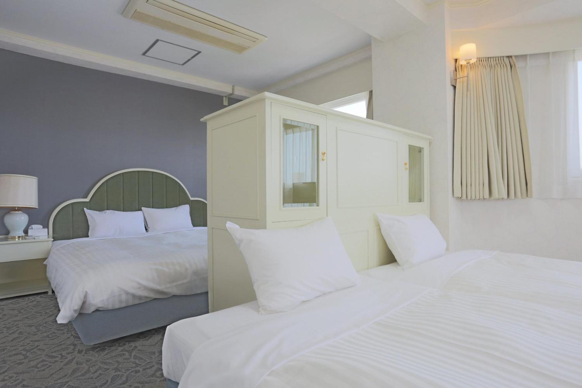 Hotel Castle Inn Yokkaichi Extérieur photo