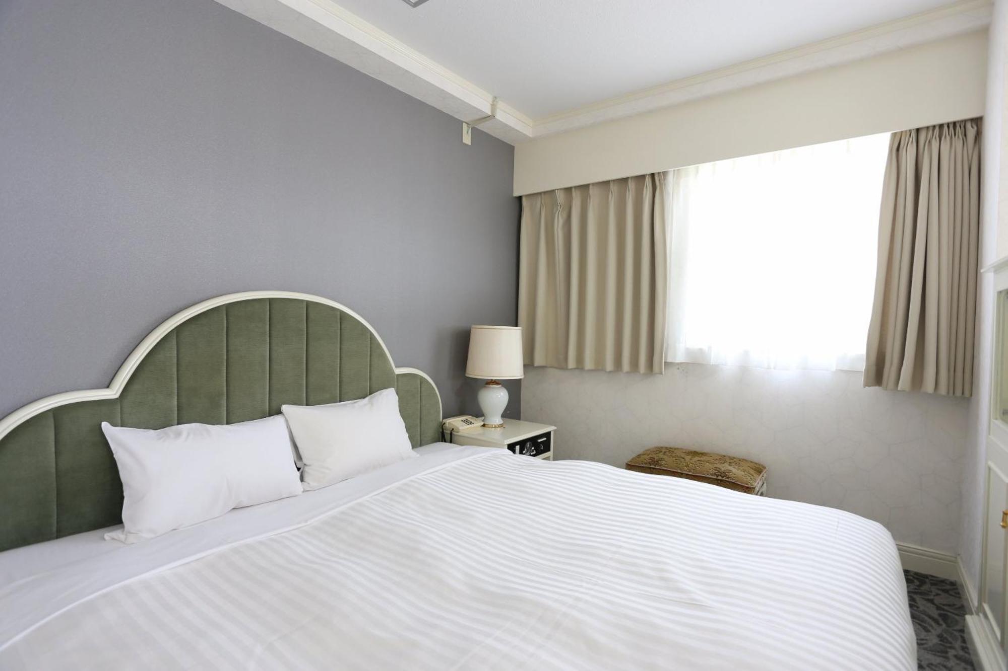Hotel Castle Inn Yokkaichi Extérieur photo