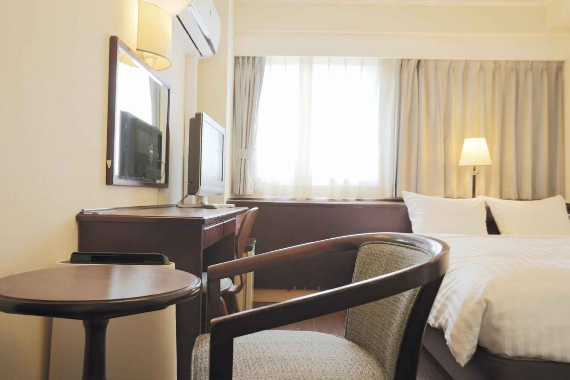 Hotel Castle Inn Yokkaichi Extérieur photo
